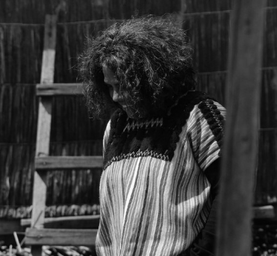 N° 9 de la revista Hariak «Descolonizando el conocimiento»